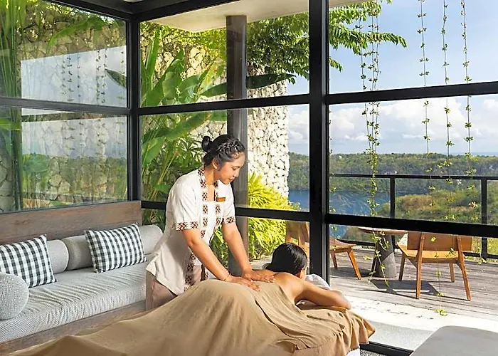 Maua Nusa Penida Bali リゾート Toyapakeh