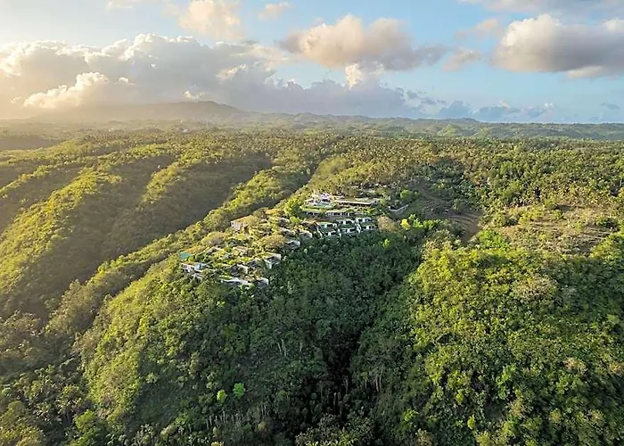 Maua Nusa Penida Bali リゾート Toyapakeh